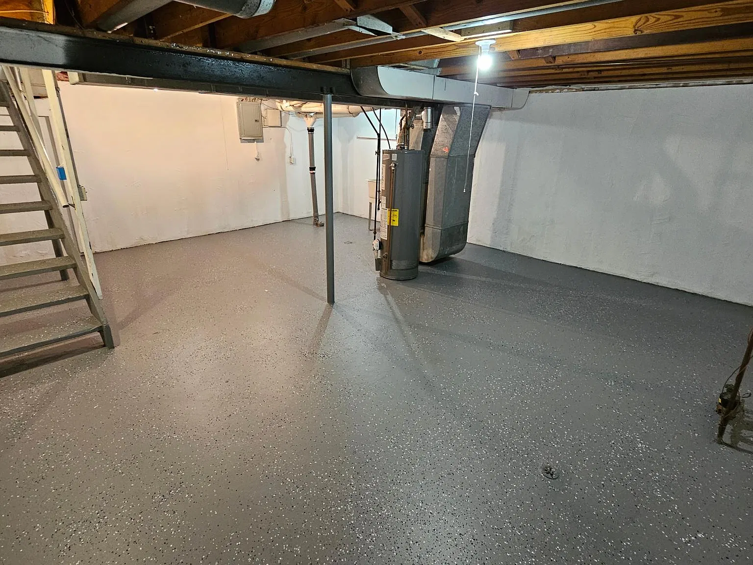 4 bed, 1.5 bath, 1170 sqft, $1,600 — Photo 4