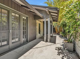 1917 Hillcrest Rd, Los Angeles, CA 90068