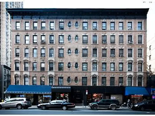 Rented by J. Lemle Real Estate | media 36