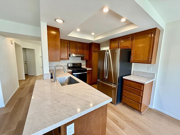 5th image of 913 Briarwood Pl