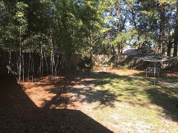 3rd image of 106 Crane Ct