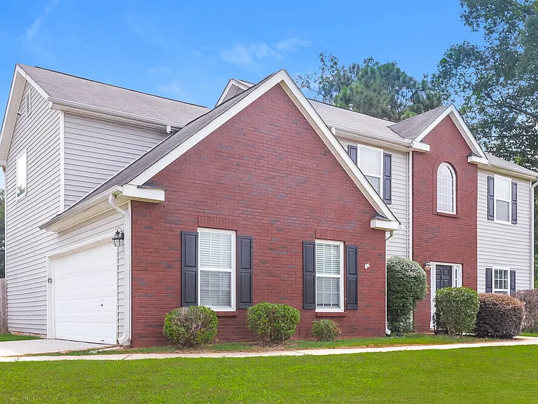 5000 Dockside Dr — Photo 4