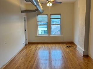 944 W 18th St, Chicago, IL 60608