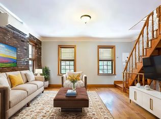 118 16th St #1A, Brooklyn, NY 11215