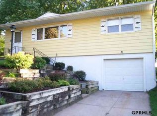 2201 Power Dr, Bellevue, NE 68005