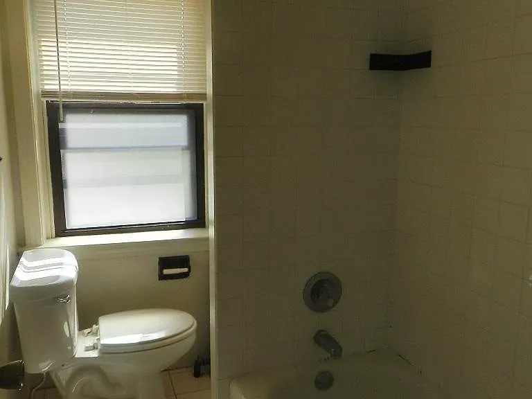 1934 Waverly St #B303 — Photo 14