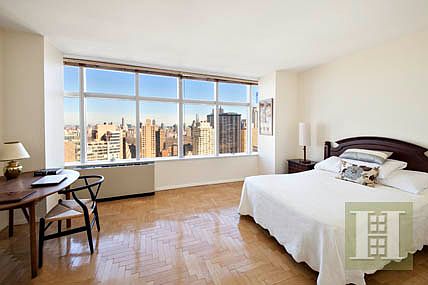 5th image of 160 W 66th St APT 38C