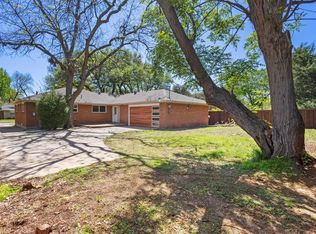 2921 Touraine Dr, Dallas, TX 75211
