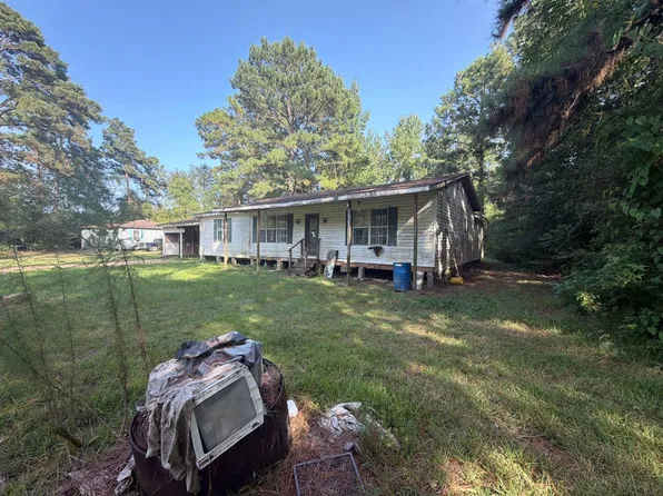 8452 Cravens Camp Rd, Silsbee, TX 77656