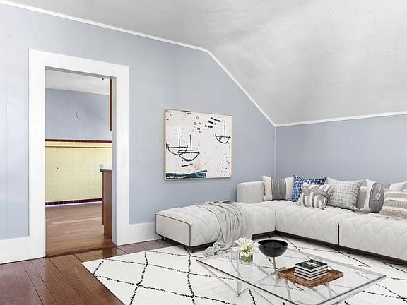 2nd image of 84 Berkley St APT 3