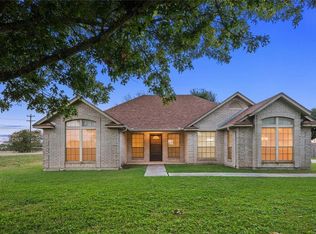 1019 San Jacinto St, Lockhart, TX 78644