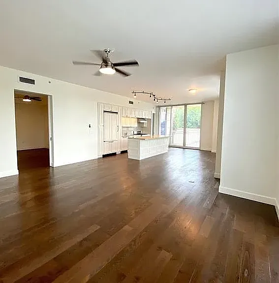 1820 Peachtree St NW #307 — Photo 2