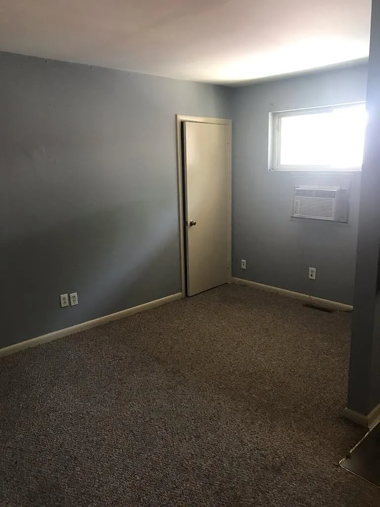 2 bed, 750 sqft, $1,325 — Photo 2
