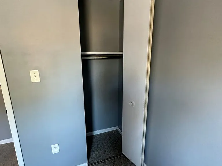 2115 Binford Ln — Photo 19