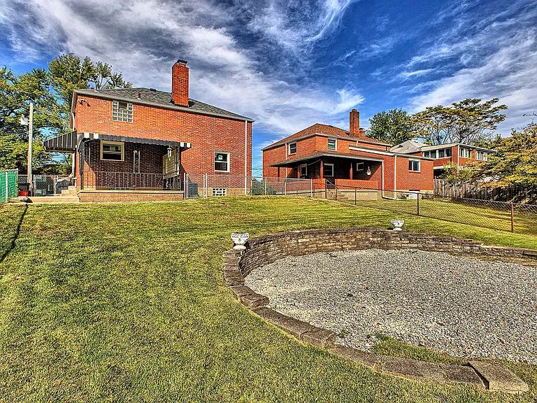 1524 Mansion Pl — Photo 25