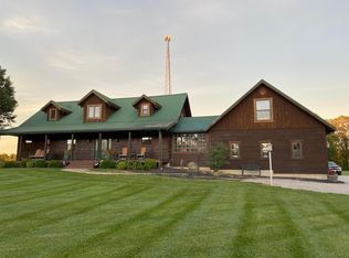 6100 N County Line Rd, Centerburg, OH 43011