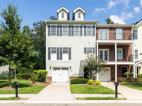 241 Etiwan Pointe Dr, Mount Pleasant, SC 29464