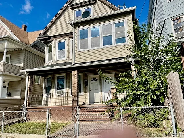 1004 Hancock Ave #3 — Photo 1