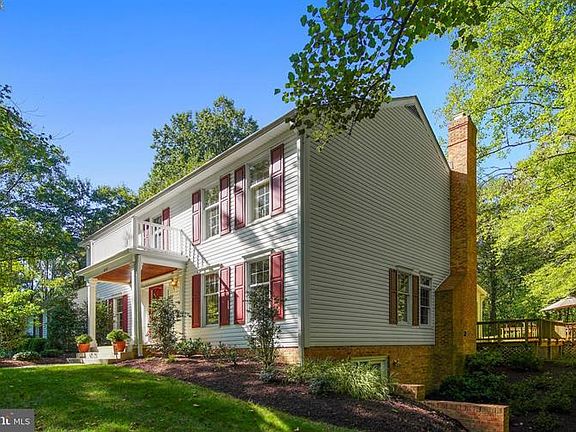3rd image of 8317 Plum Creek Dr