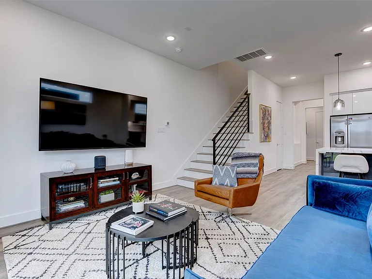 3517 McIlhenny St — Photo 18