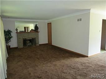 2nd image of 1376 N Elizabeth Ave