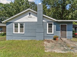 2108 Krenson St, Savannah, GA 31415