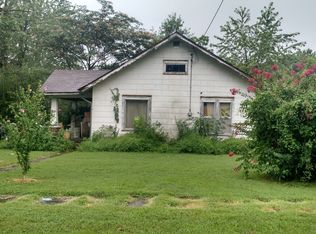 1009 Grand St, Lamar, MO 64759