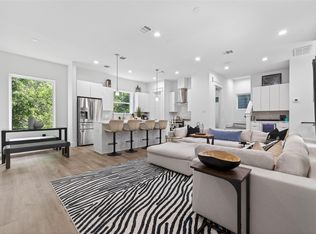 523 Schweikhardt St, Houston, TX 77020