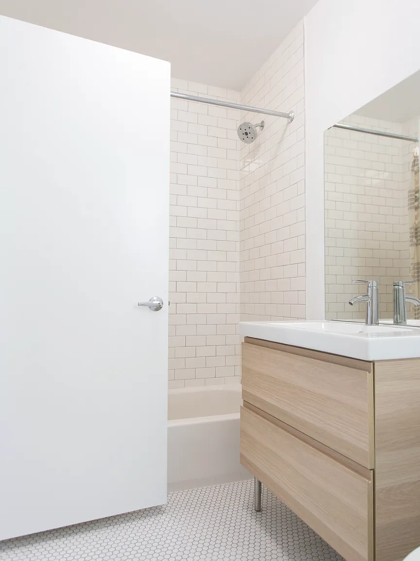3 bed, 1200 sqft, $3,450 — Photo 3