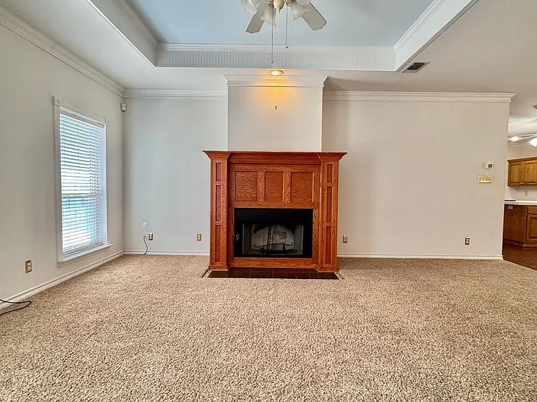 1 Southridge Dr — Photo 7
