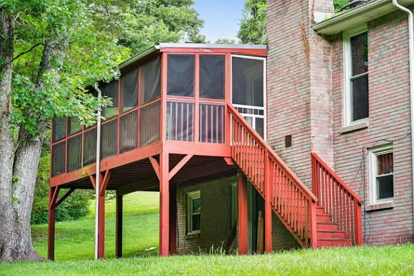 121 Caldwell Dr — Photo 6