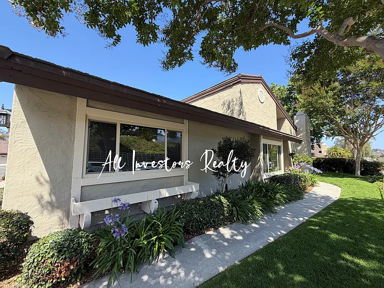 4603 Driftwood Cir #1 — Photo 2