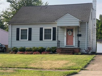 23966 Frank St, North Olmsted, OH, 44070