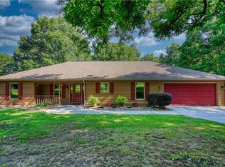 647 E Mays Rd, Stockbridge, GA 30281