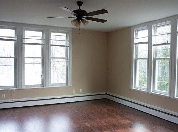 2nd image of 2278 Traylor Ave