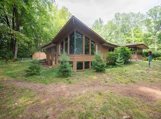 858 E Wheeler Rd, Midland, MI 48640