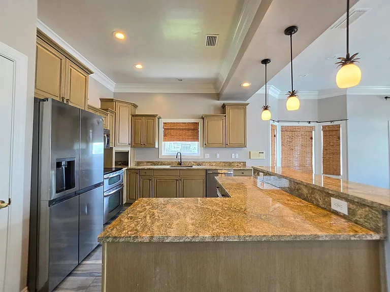 26858 Martinique Dr — Photo 13