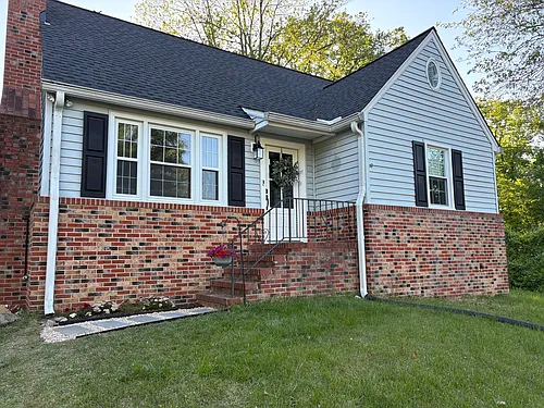 880 Doris Dr Photo 1