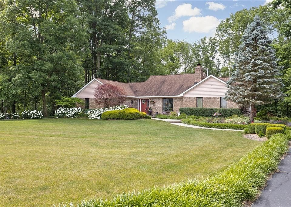 2nd image of 10257 Terri Ln