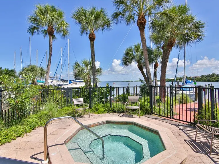 3440 Gulf Of Mexico Dr #9 — Photo 7