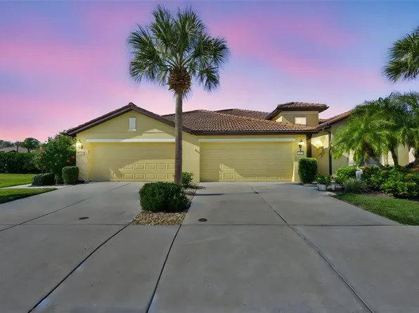 5404 Sunset Falls Dr, Apollo Beach, FL 33572