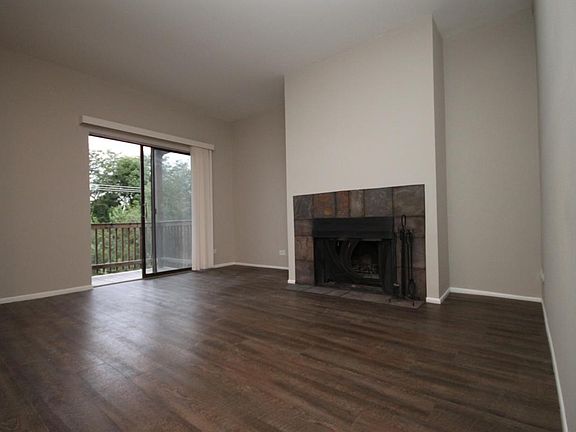 4th image of 1816 N Halsted St Rear 3B
