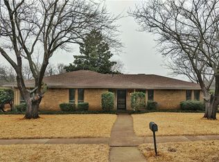 428 Riverwood Dr, Desoto, TX 75115