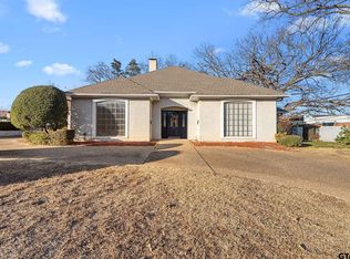 401 Woodland Hills Dr, Tyler, TX 75701