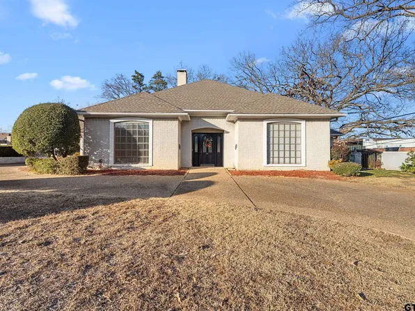 401 Woodland Hills Dr, Tyler, TX 75701