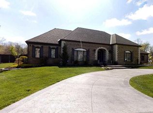 6799 E Manor Dr, Terre Haute, IN 47802