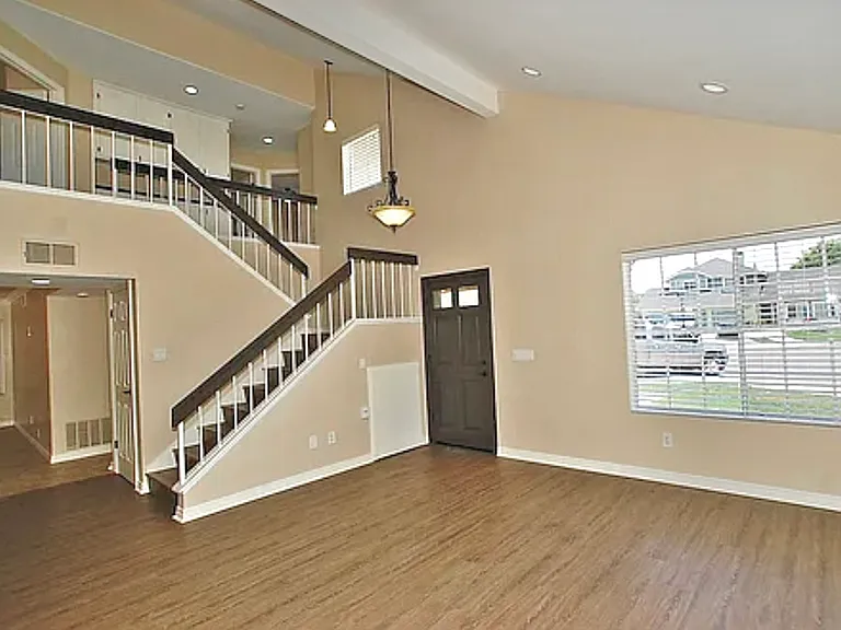 4658 Magens Bay — Photo 4