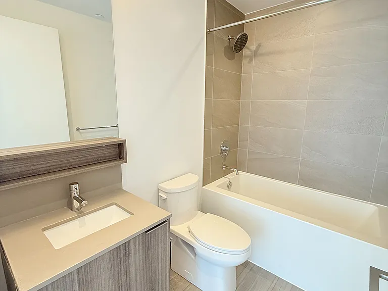 5 Buttermill Ave #601 — Photo 4
