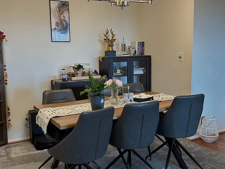 8340 Greensboro Dr #919 — Photo 4