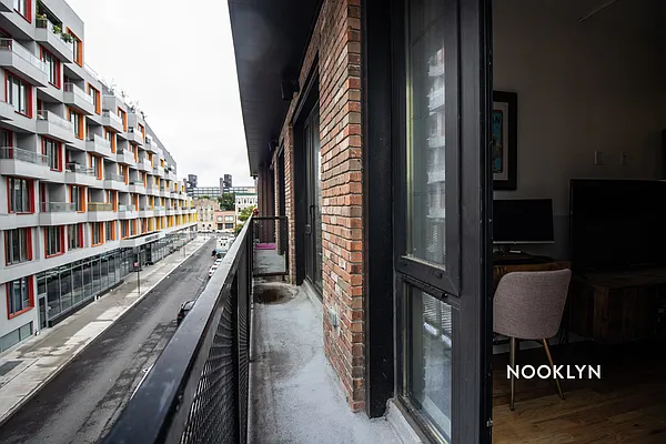 Rented by Nooklyn NYC LLC | media 98
